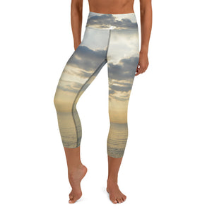 Yoga Capri Leggings - Cloudy Beach Sunset